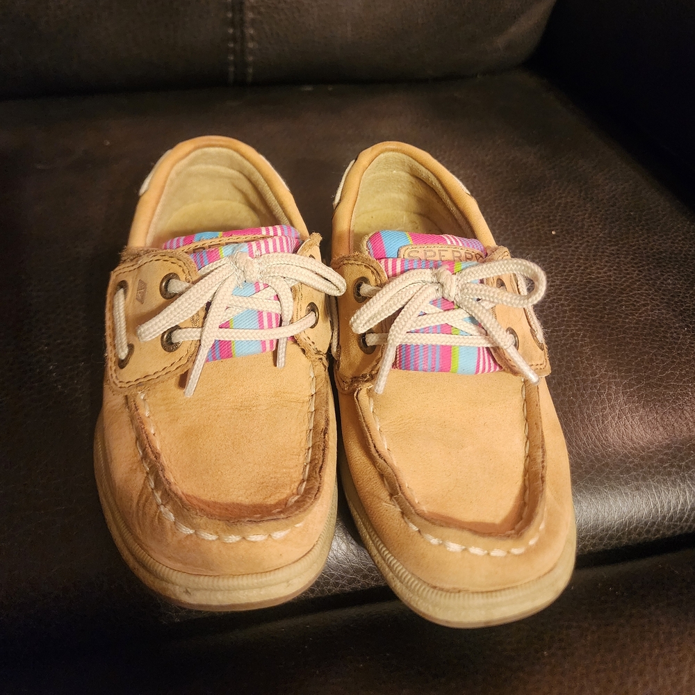 Sperry Kids Tan Boat Shoes with Multicolor Stripe Tongue